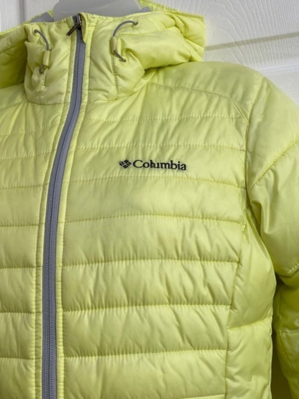 Columbia Women’s Omni Shield Coat Puffer Winter Jacket size Small - Picture 4 of 15